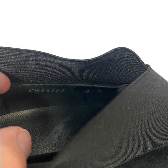 Stuart Weitzman Greatneck Heeled Ankle Bootie Womens Size 8 M Black Suede Spain - Picture 12 of 13